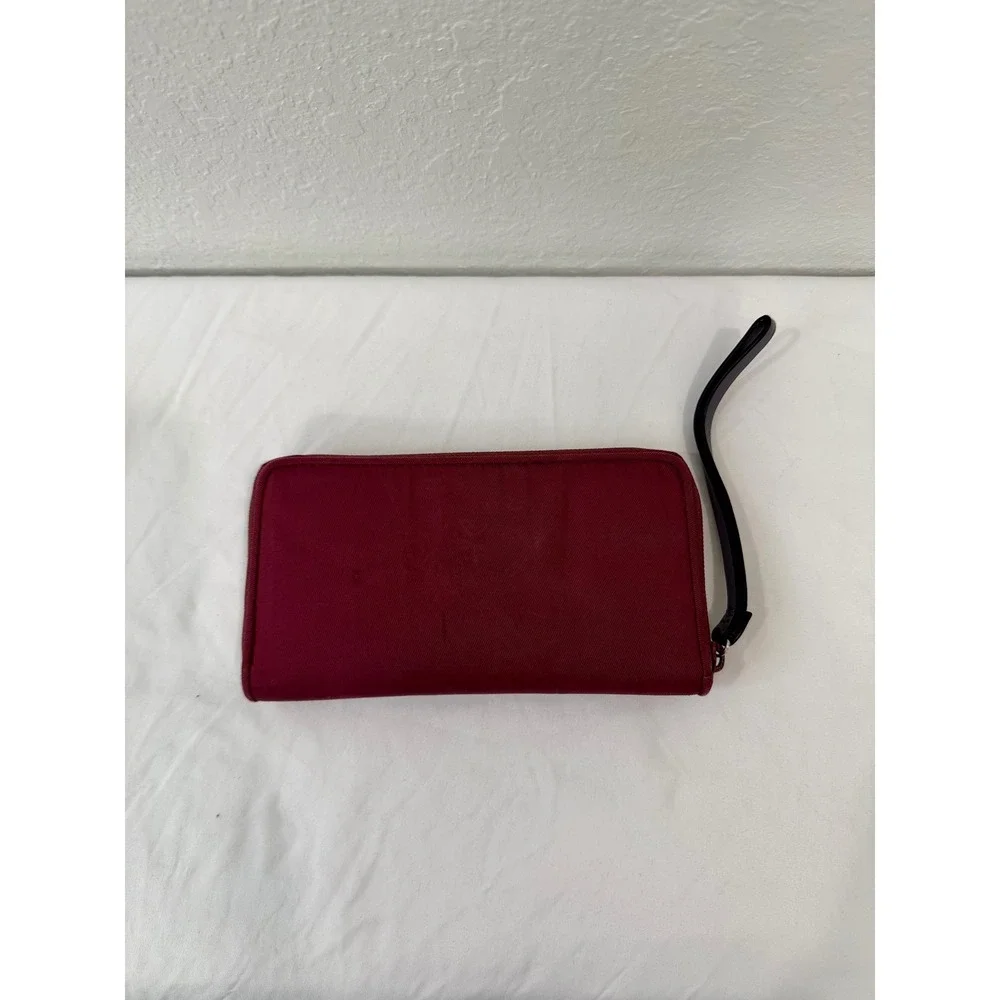 Vera Bradley Wristlet Wallet Zip Around Clutch Organizer Burgundy Women's‎
